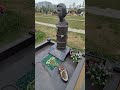 ПРЕКРАСНЫЙ ПАМЯТНИК НА МОГИЛЕ НАРОДНОЙ АРТИСТКИ РСФСР ЗИНАИДЫ КИРИЕНКО