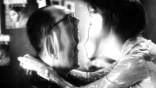 Iris Blond And The Freezer - Spiders Web -