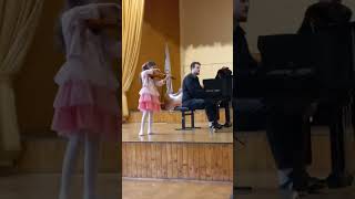 O. Rieding - Concerto in h moll - Zoi Ilić (8y)