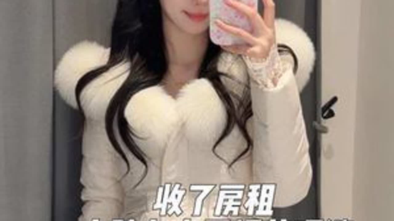 又是开心的一天，收了房租后，去胖东来买烟花项链。 #记录真实生活 #孕期记录 #婚后生活