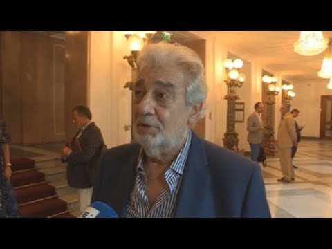 Plácido Domingo, acusado de acoso sexual por nueve mujeres