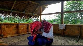 Cara Erbulang-Bulang Dengan Kain Bekabuluh (Kain Adat Kabupaten Karo Sumatera Utara)