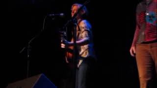 Watch Catie Curtis World Dont Owe Me video