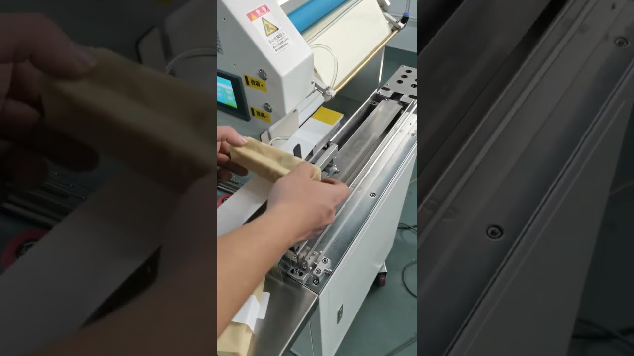 flag sticker labeling machine for dog treats chews sticks 