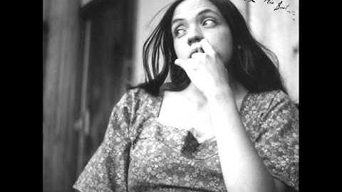 Grouper - Being Her Shadow