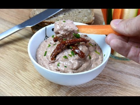 aduki-bean-and-sun-dried-tomatoes-hummus