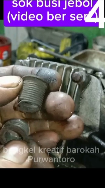 example of spark plug work that is not durable #education #tutorial #handmade #mechanics