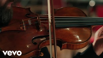 Paul Dinletir - Echoes of Trust ft. Merethe Soltvedt