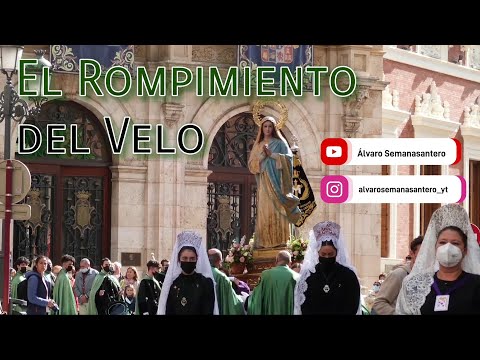 Procesión del Rompimiento del Velo