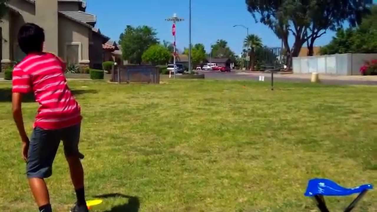 Dave Feldberg 'Popped' his Calf Muscle while 'Parking' his Drive-(plylst)