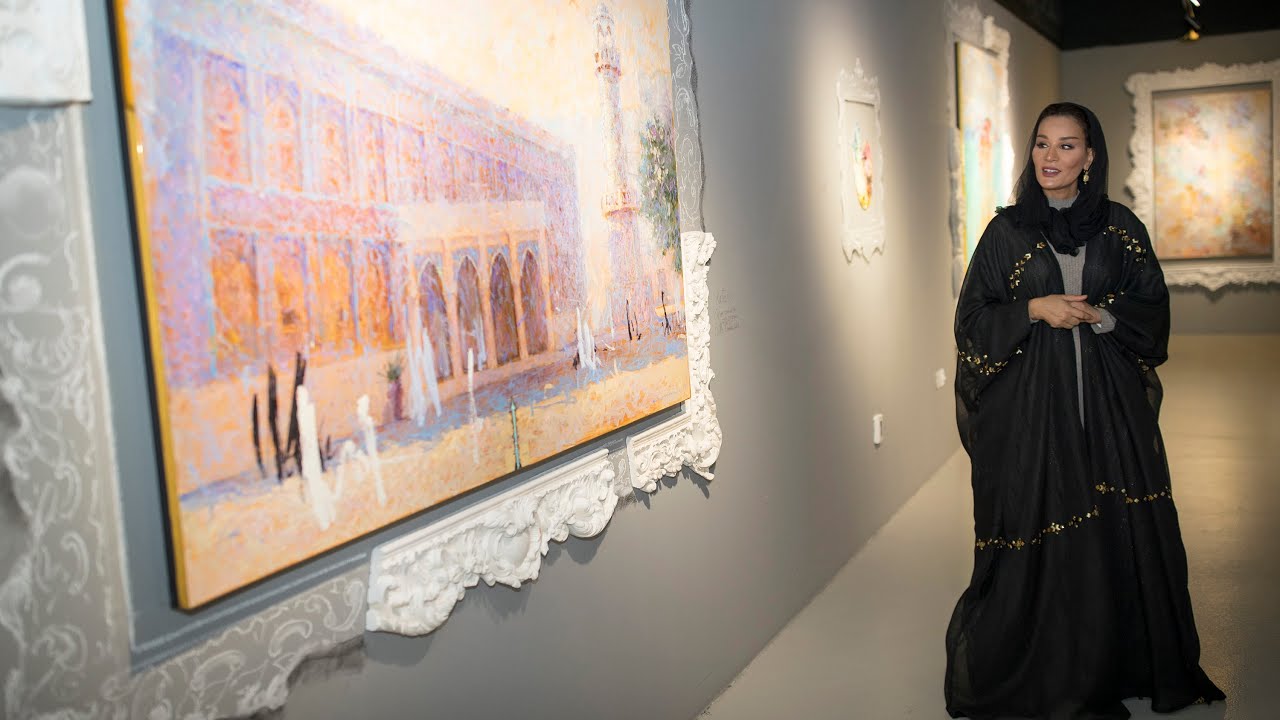 HH Sheikha Moza at an art exhibition in Katara Cultural Village
