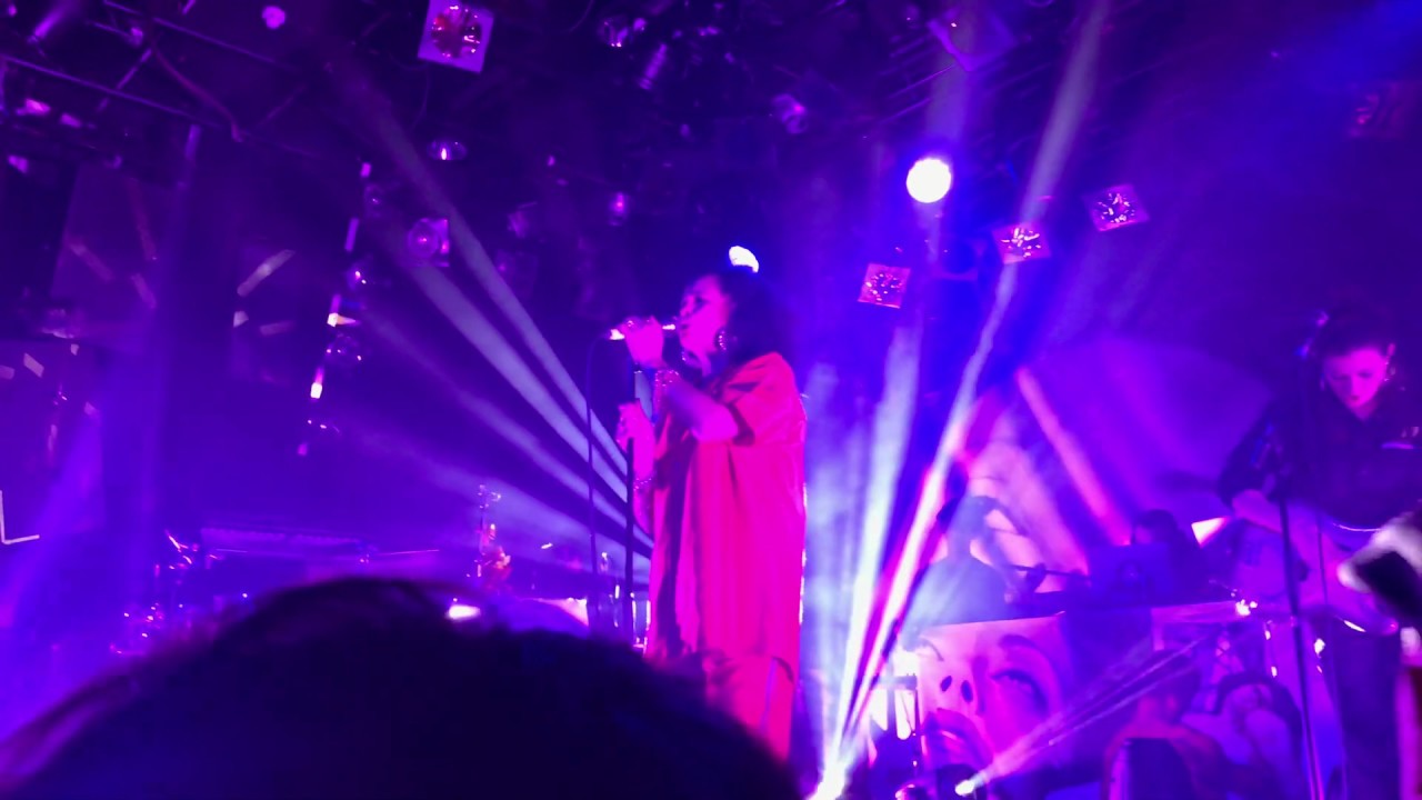 Neneh Cherry - Manchild (Live at Melkweg)