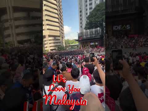 Video: Хари Мердеканы майрамдоо: Малайзияда Эгемендүүлүк күнү