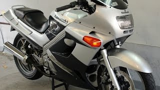 ☆ ZZR250 ZZ-R250 ☆最少ZZRｼﾘｰｽﾞ☆ｼﾙﾊﾞｰ ☆ ﾊﾞｲｸ本舗 - YouTube