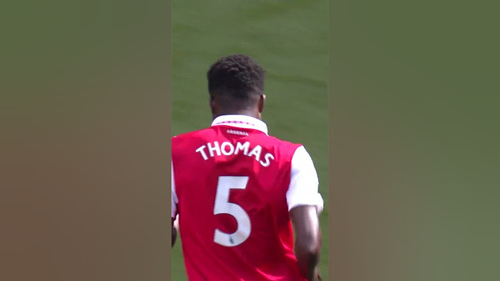 PARTEY SCORES FROM 25 YARDS IN THE NORTH LONDON DERBY!