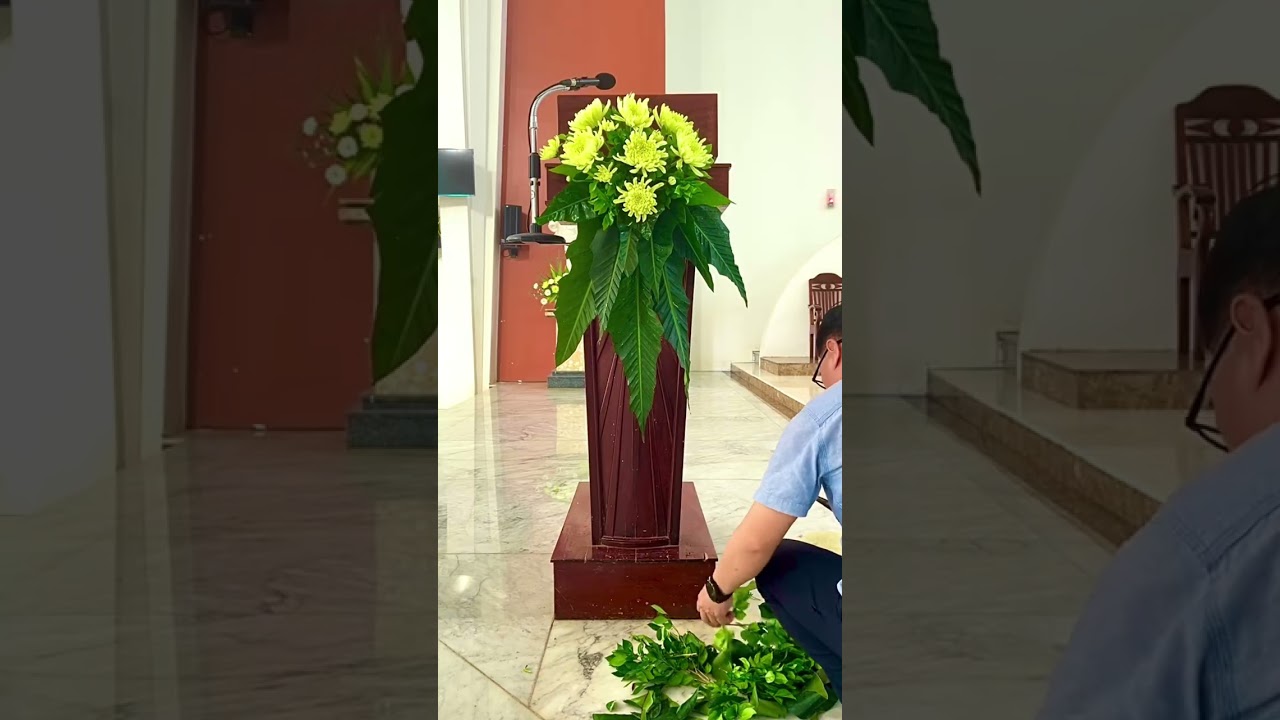 Mẫu hoa bục giảng