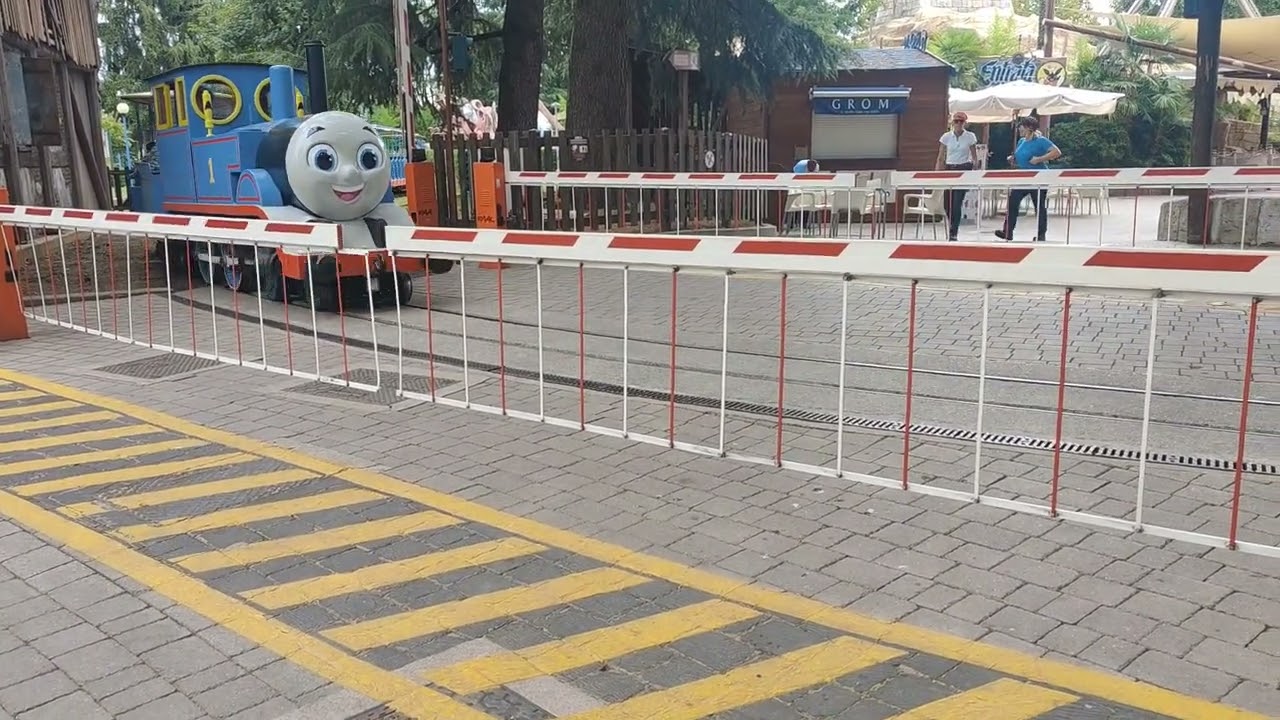 LEOLANDIA trenino Thomas