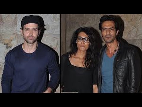 hrithik-roshan-at-screening-of-the-film-"inkaar"---arjun-rampal-&-chitrangada-singh