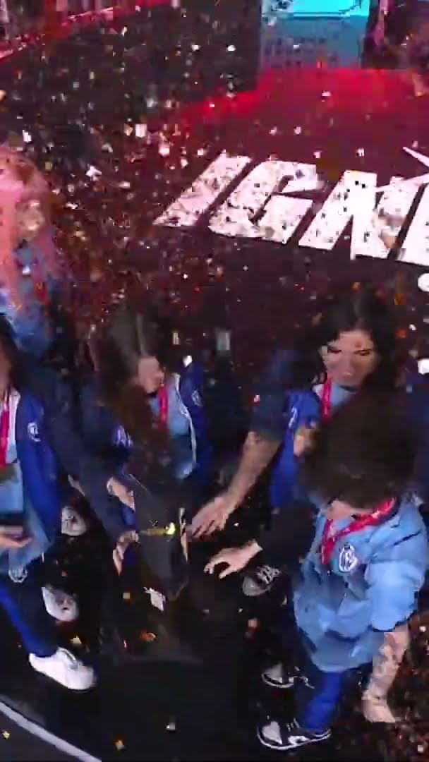 A Rise Gaming levanta o troféu da #IgnisCup!