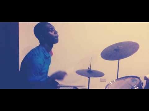 extreme drummer warming up......