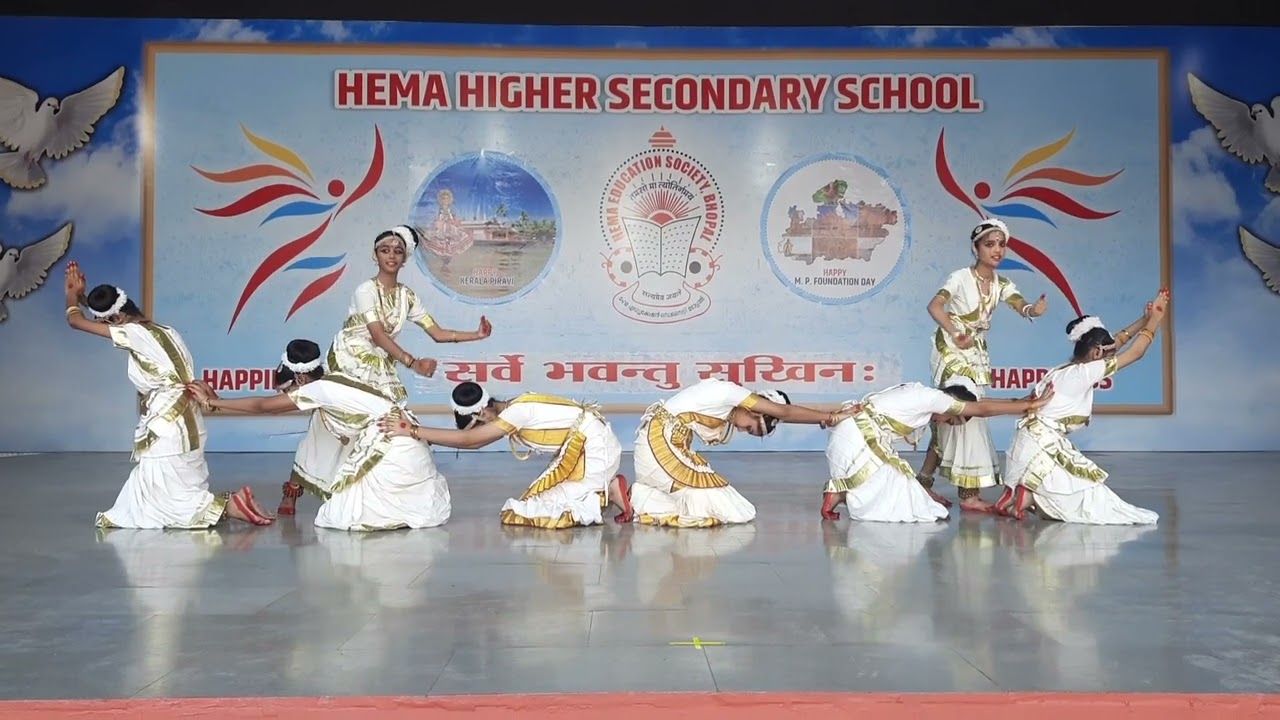 KERALA PIRAVI AND MP FOUNDATION DAY