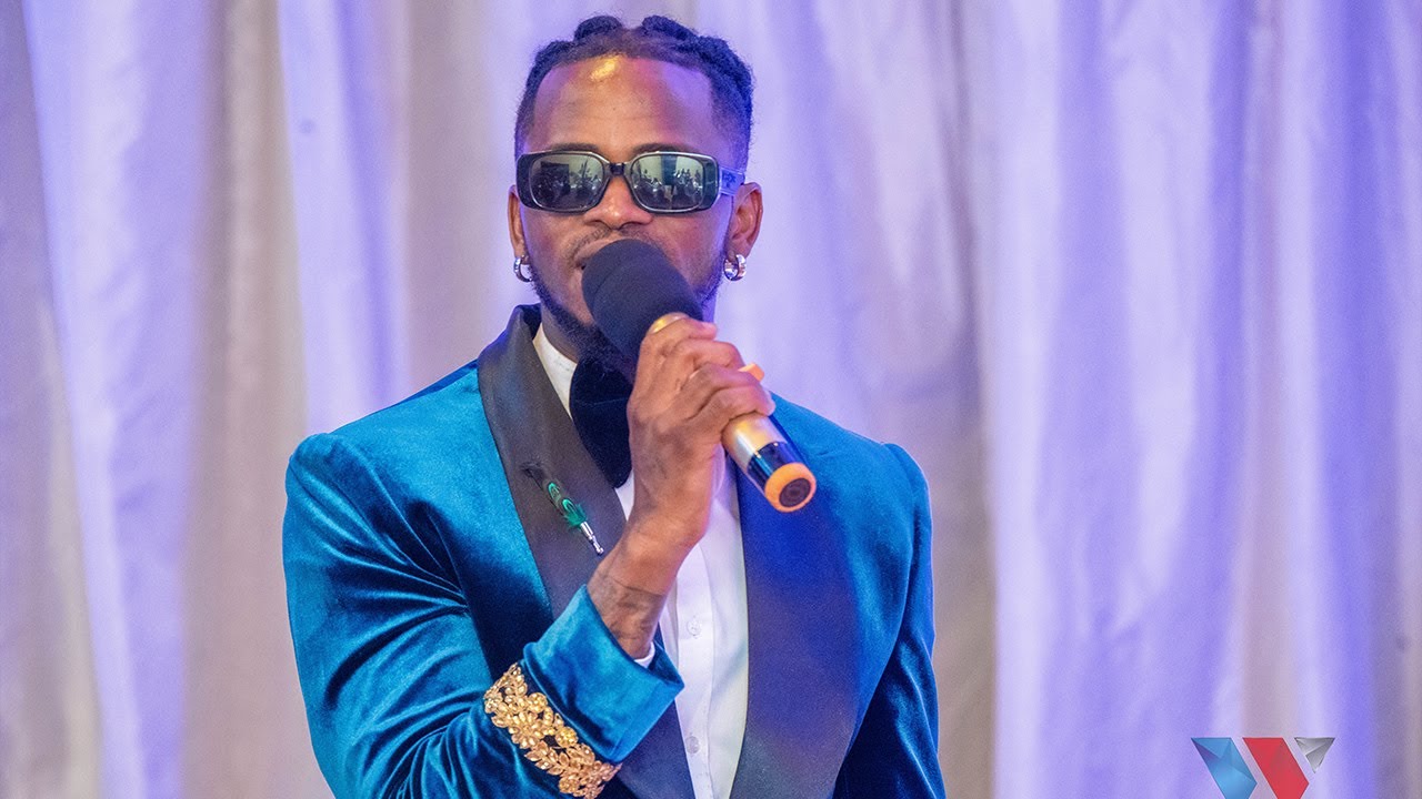 DIAMOND PLATNUMZ NA ZUCHU WAIMBA LIVE 'MTASUBIRI' MBELE YA DIVA THE BAWSE NA MUME WAKE ABDULY