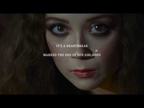 Castle in Hollywood Lyrics