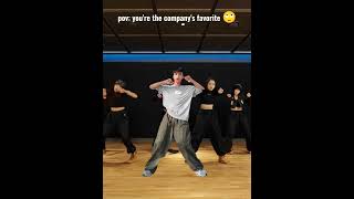 Always Center And Have The Best Outfits Too