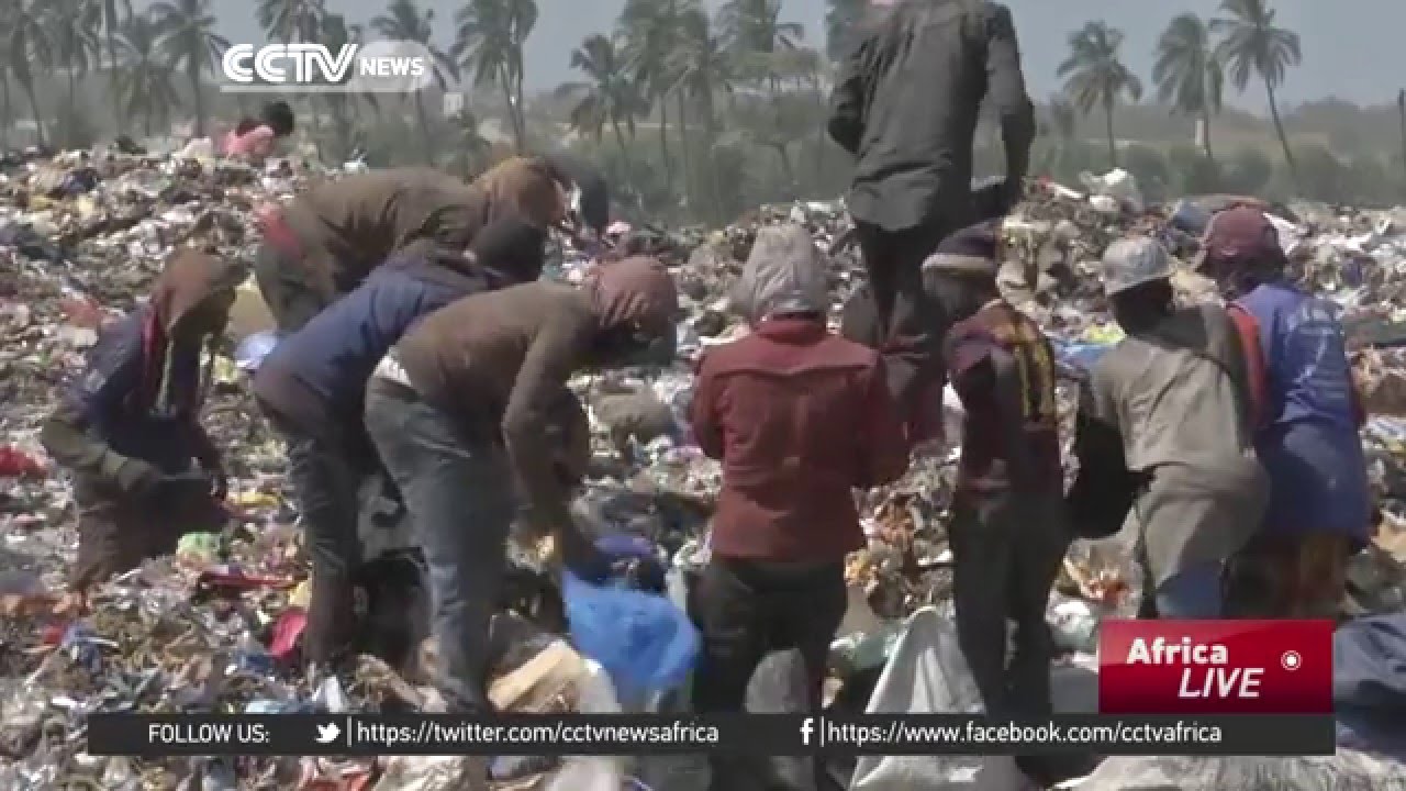 Mbeubeuss dump in Dakar is a 'blessing and a curse'