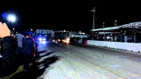 Jetta mk3 2.0 vs Neón 2.0 (ARRANCONES CANCUN)