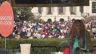 Sunny Anderson at the 2016 Easter Egg Roll