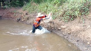 LEVEI A TARRAFA PARA ESSA LAGOZINHO E NÃO IMAGINAVA QUE TINHA TANTO PEIXE