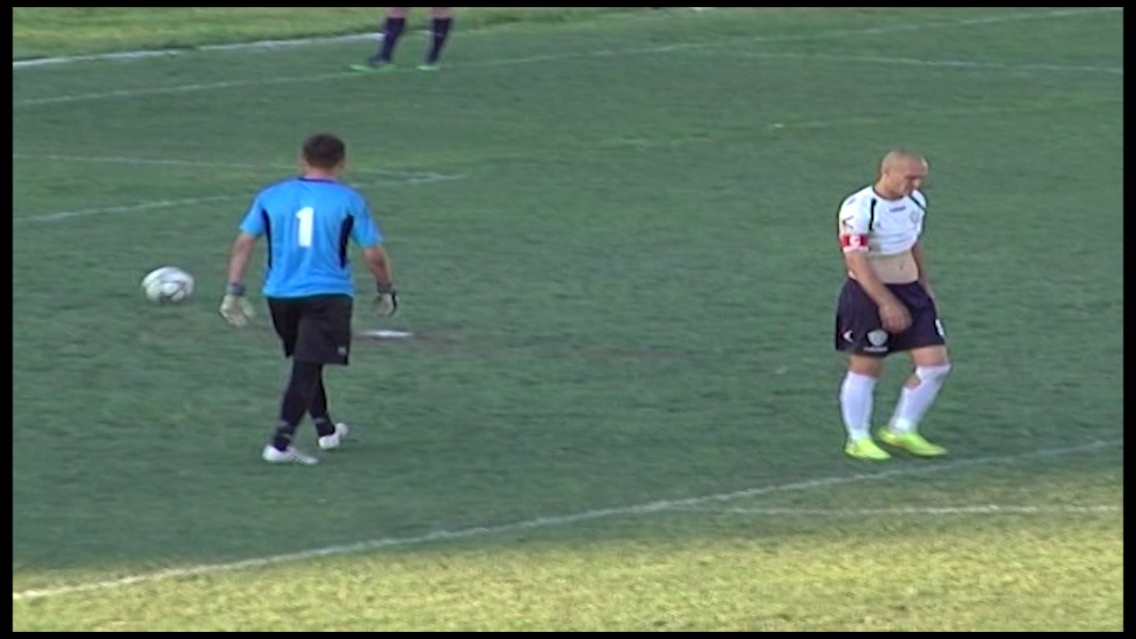 Vllaznia B Penalltite portier  Zamir Vjerdha