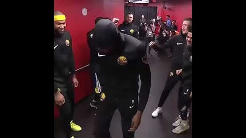 KD DOING PRE-GAME DANCE BEFORE GAME 5