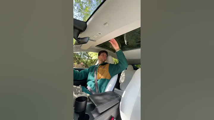 Do you need a sunshade for the glass roof in a Tesla? ☀️ #tesla