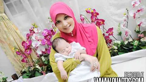 Arni Nazira Bersama Anak Tersayang