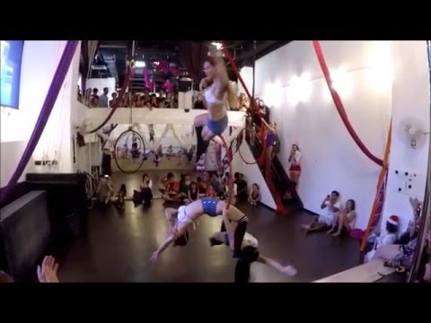 Viva Vertical Christmas showcase 2015; Master class Aerial hoop group performance