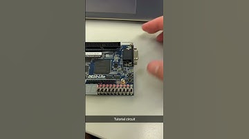 Quartus Tutorial circuit (programmed)