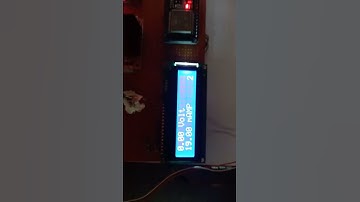 solar sun tracker system with IOT Model