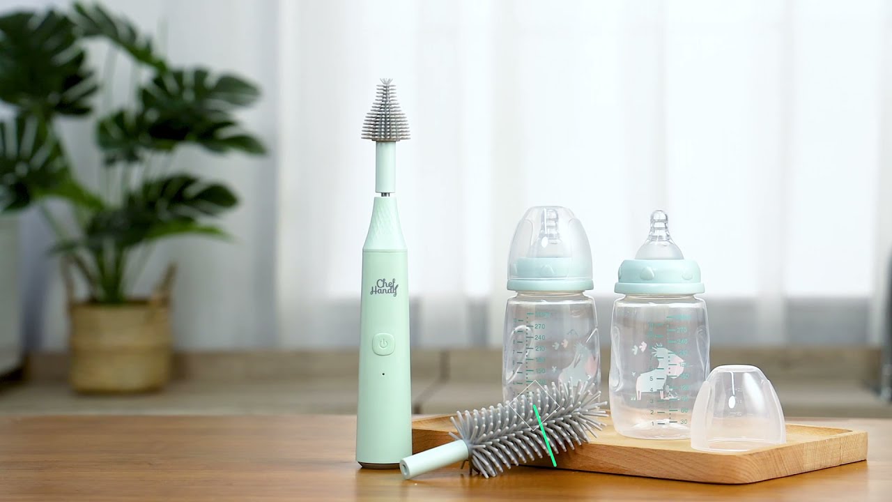 3 Reasons to Love Our Silicone Bottle Brush