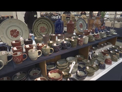 陶芸ファンのお楽しみ！山陰の窯元が一堂に…新春恒例「春の山陰民窯展」にぎわう