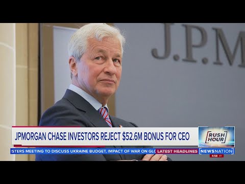 JPMorgan Chase investors reject $52.6 M bonus for CEO | Rush Hour