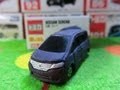 トミカ消しゴム 日産 セレナ 開封動画