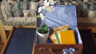 How to line & up-cycle a vintage suitcase!