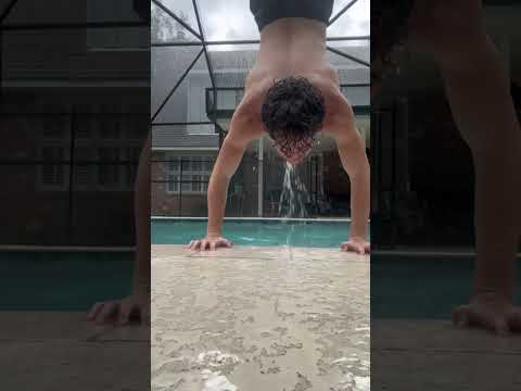 #calisthenicsworkout #fyp #handstandpushup #calisthenics