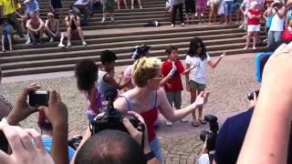 Sydney Opera House Flash Mob (14/11/10) - Part 1