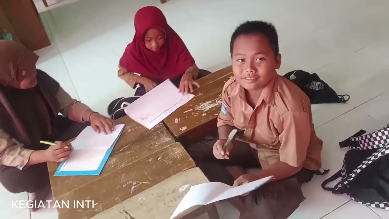 PEMBELAJARAN MENDALAM MENGGUNAKAN PAPAN INTERAKTIF DIGITAL DI SDN NO 61 COPALA