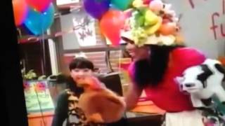 Barney Theme Song A Royal Welcomes Version