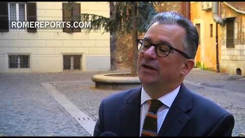 Austen Ivereigh publishes biography on Pope Francis with facts on his time as the Jesuit Provincial