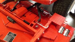 KUBOTA F3680 WITH RCK72R F36 REMOVAL OF DECK